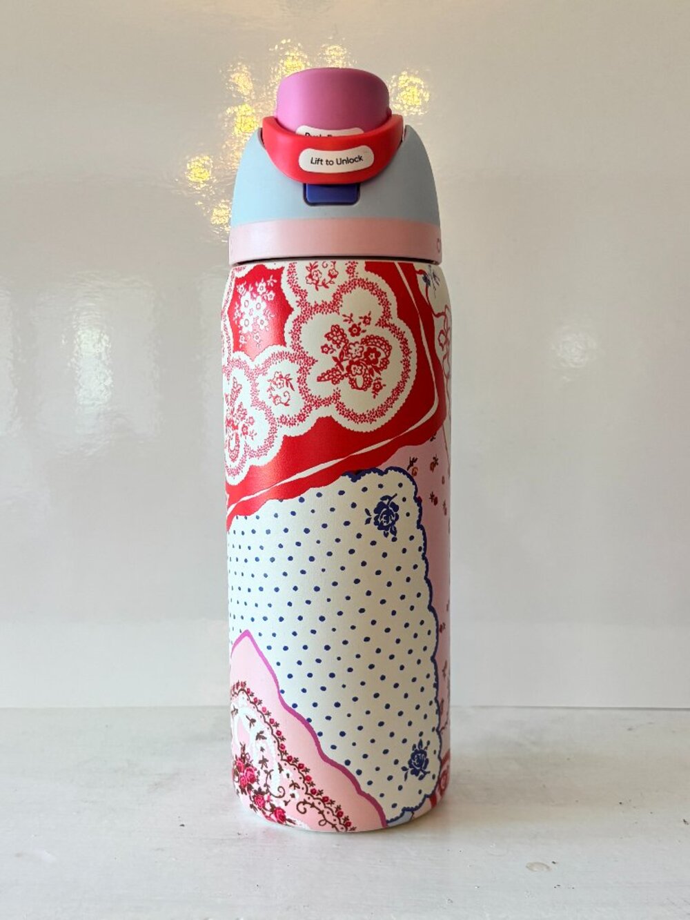NEW/NEVER USED: Owala UO Exclusive Hankies Print FreeSip 32 oz Water Bottle